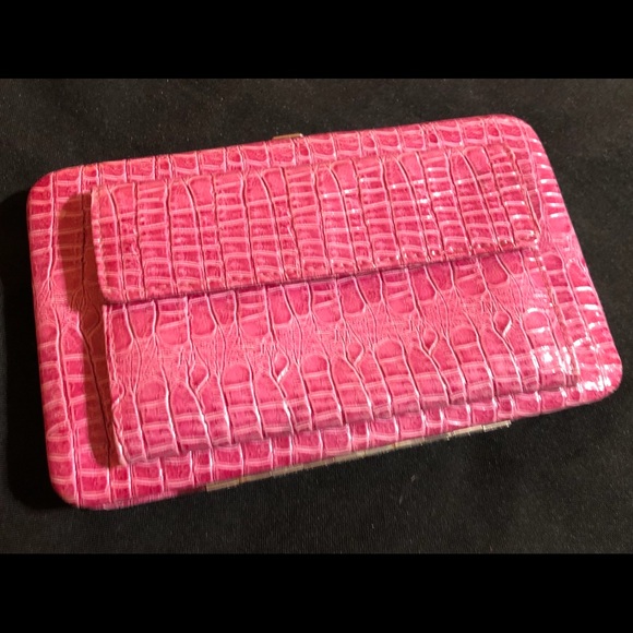 Pink crocodile wallet/clutch - Picture 1 of 2